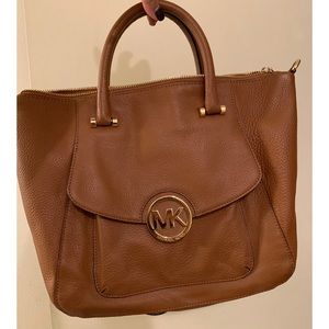 Michael Kors Doctor Bag EUC
